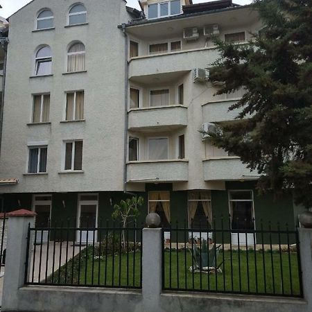 Guest House Alkor Obzor Eksteriør billede